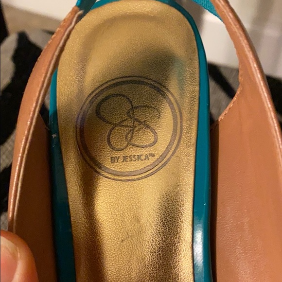 Jessica Simpson heels - 7.5 - Picture 2 of 8